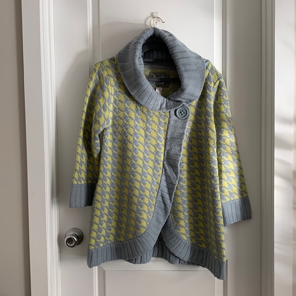 Kimchi & Blue Vintage Houndstooth Sweatercoat 🧵 - Picture 1 of 6